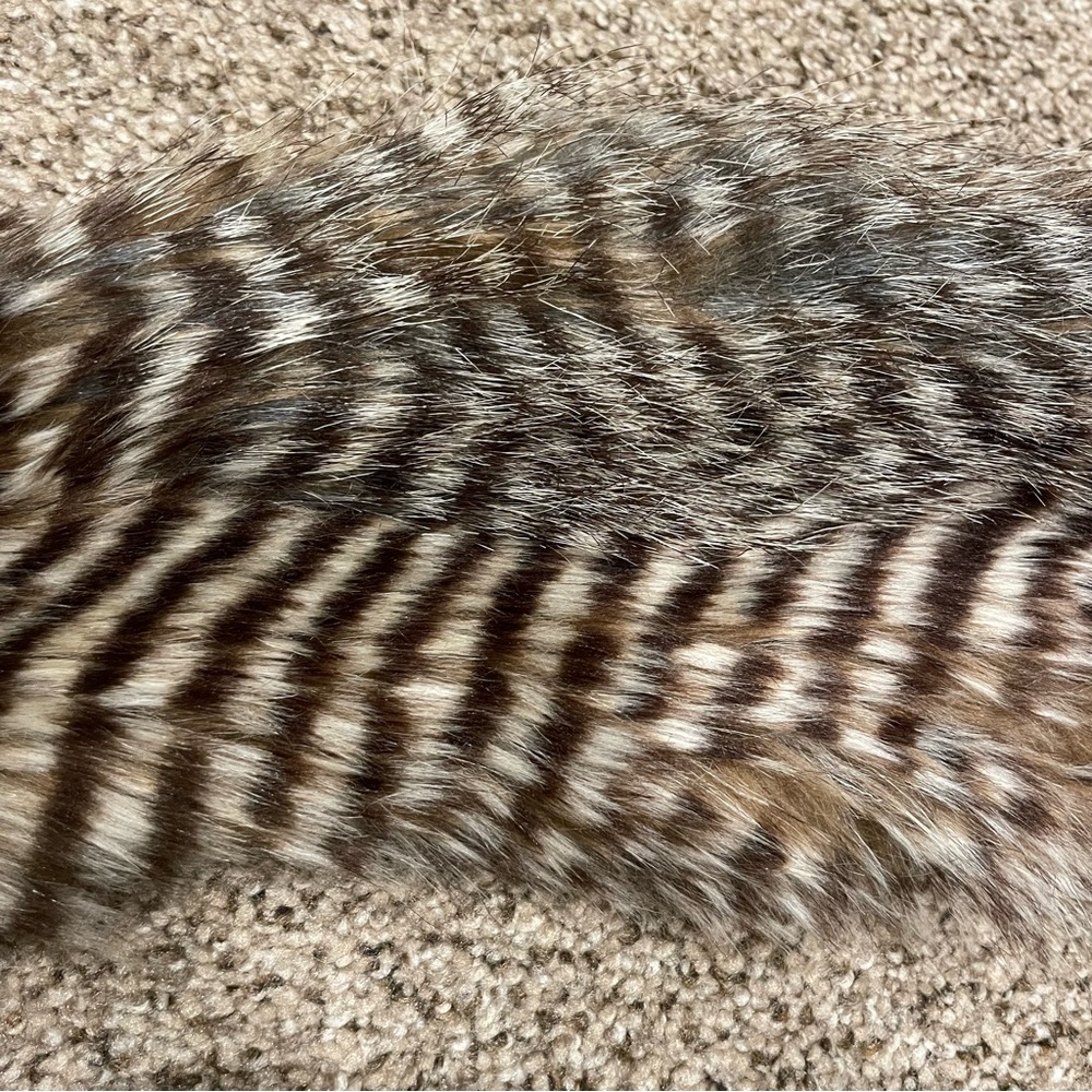 ***Relisting Soon*** Faux Fur Collar Cowl - Picture 5 of 5